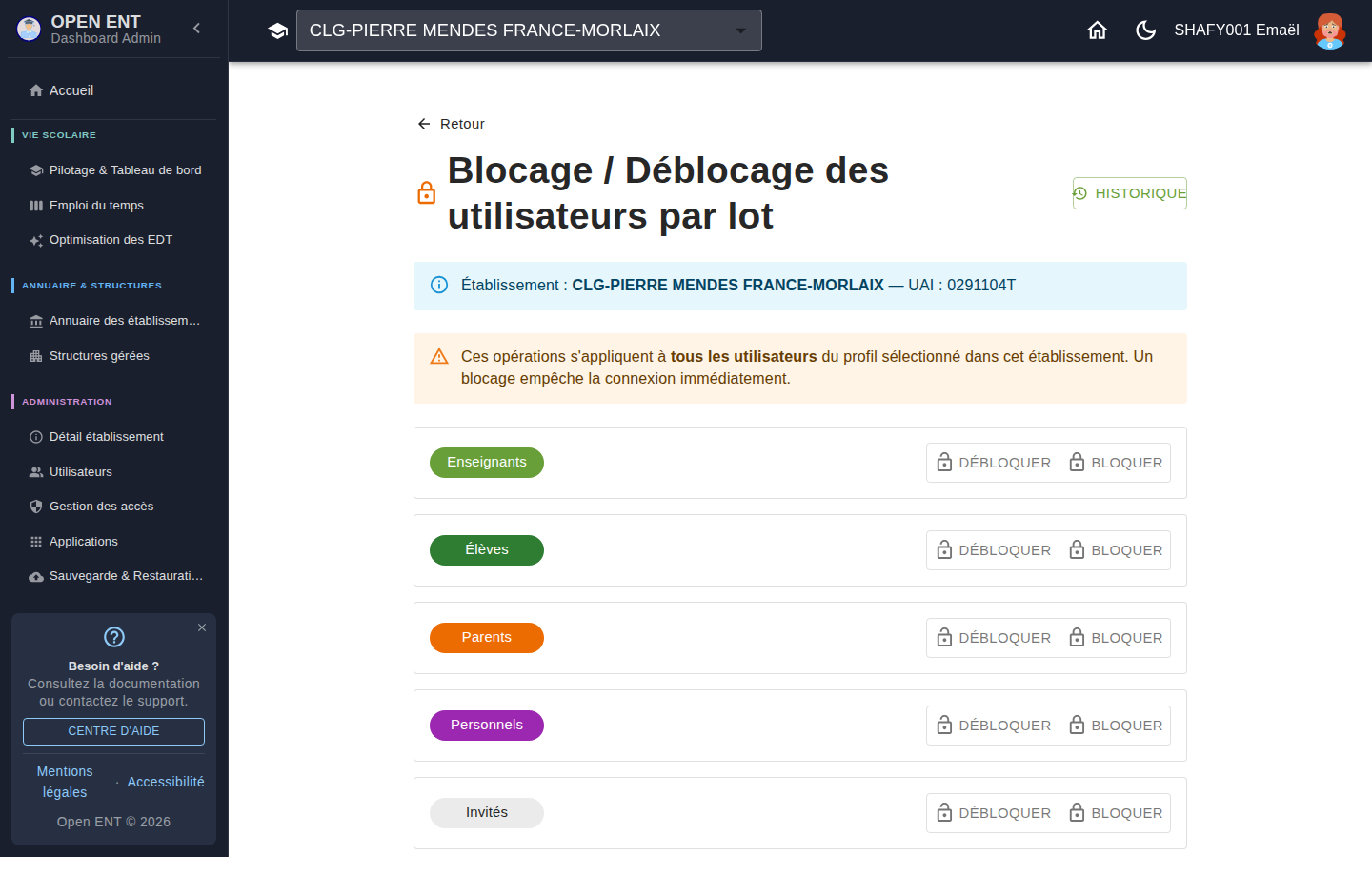 Blocage / déblocage par lot — un bouton Bloquer / Débloquer par profil
