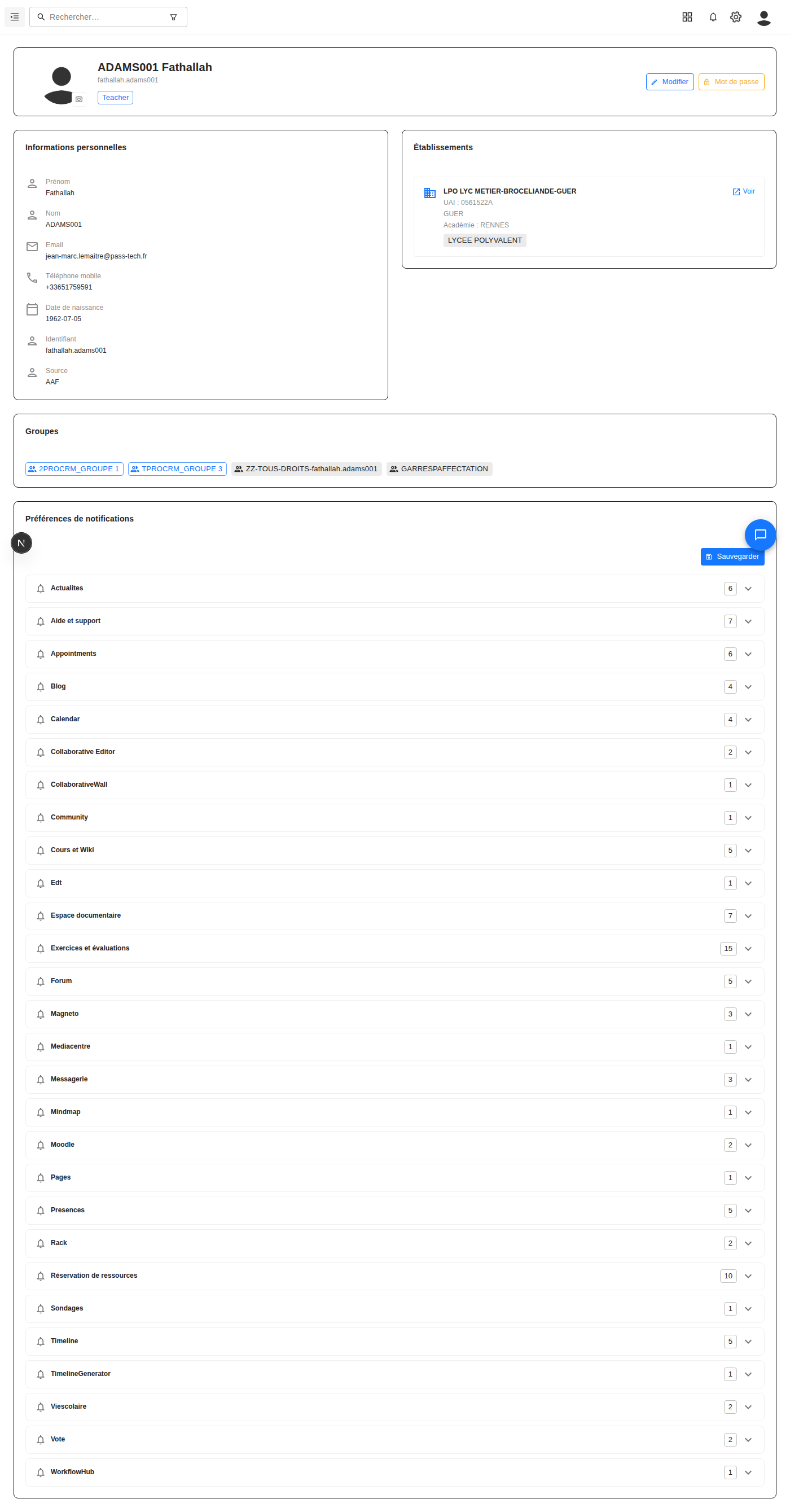 Profil → Préférences de notifications : fréquence (Immédiat / Quotidien / Hebdomadaire / Jamais) par application